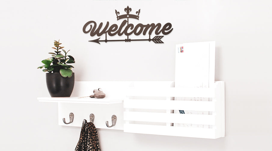 How to Decorate a Foyer