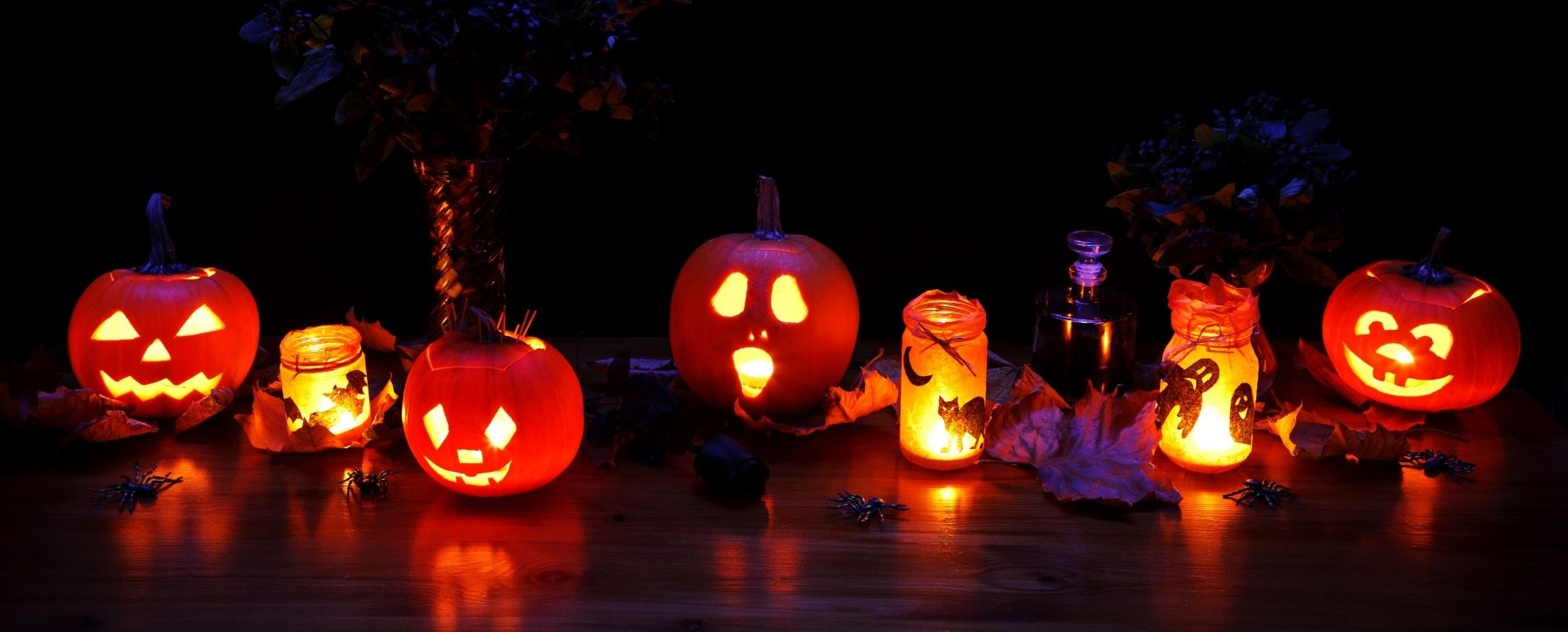 Ready for a Spooky Good Time? RealSteel 2020 Halloween Safety Tips For Children & Adults!