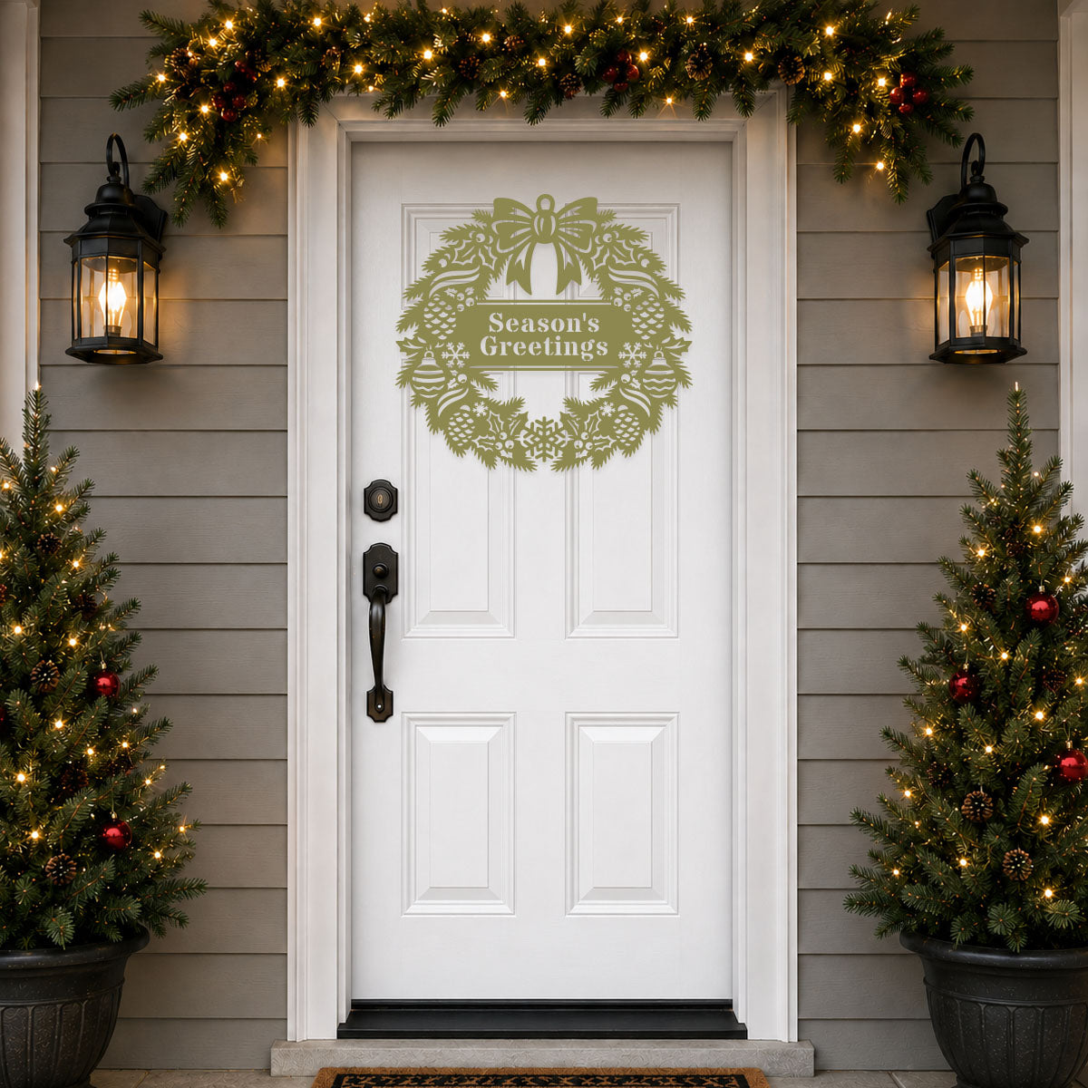 Elegant Classic Christmas Wreath Monogram (Pinecones)