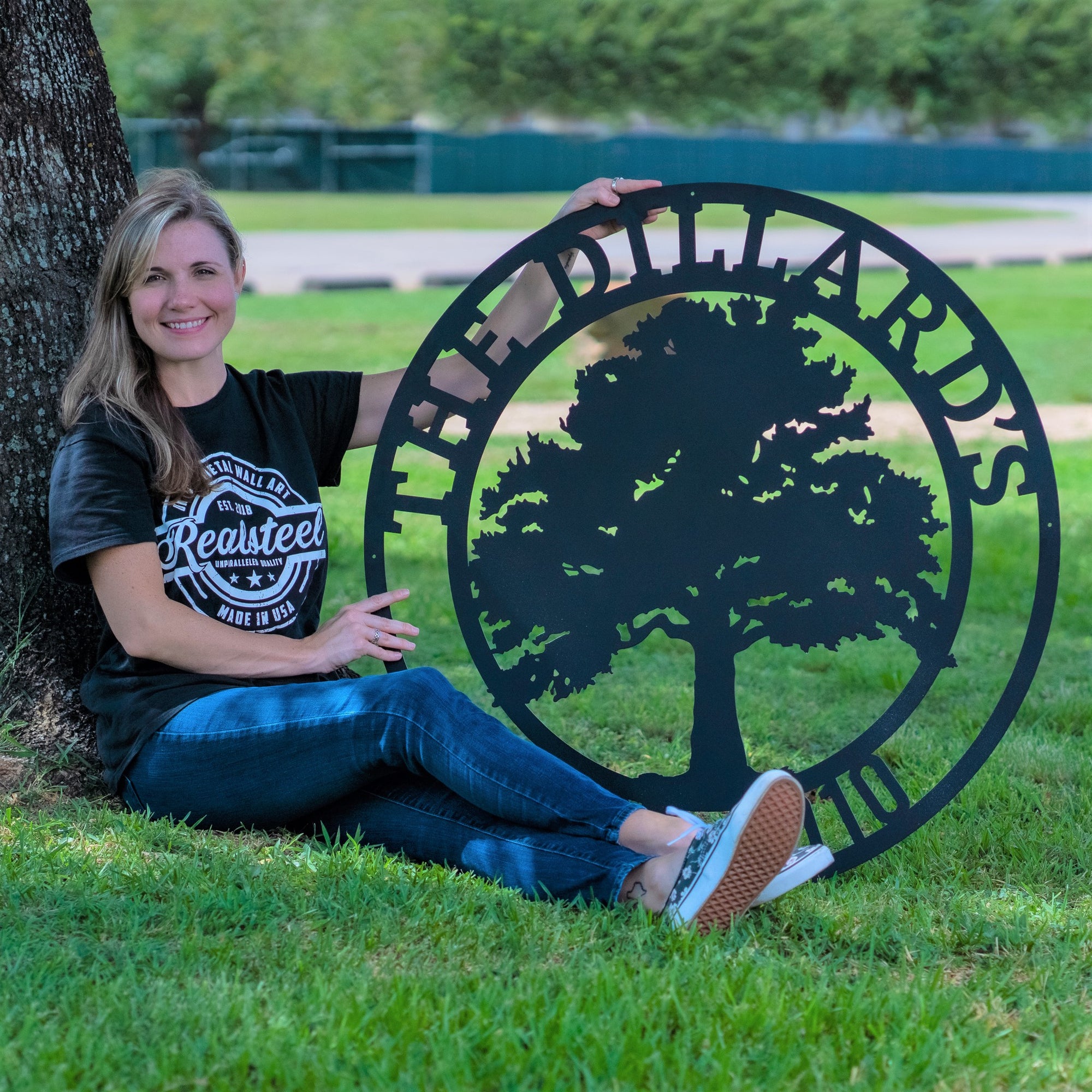 Oak Tree Personalized Metal Name Sign  - RealSteel Center