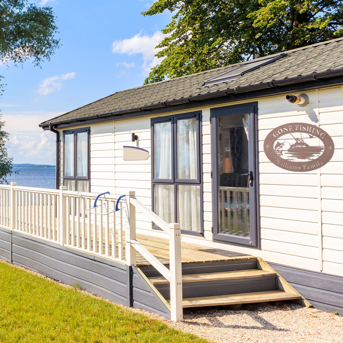 The Yacht Monogram  - RealSteel Center