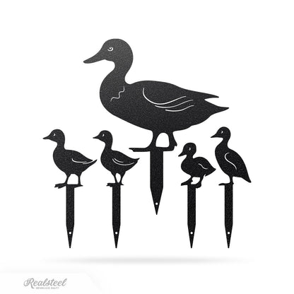 Garden Art - Duck Family Garden Stakes Assorted / Black - RealSteel Center
