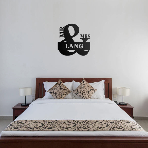 Mr & Mrs Monogram - Personalized Metal Name Sign - Custom Wedding Gift - RealSteel Center
