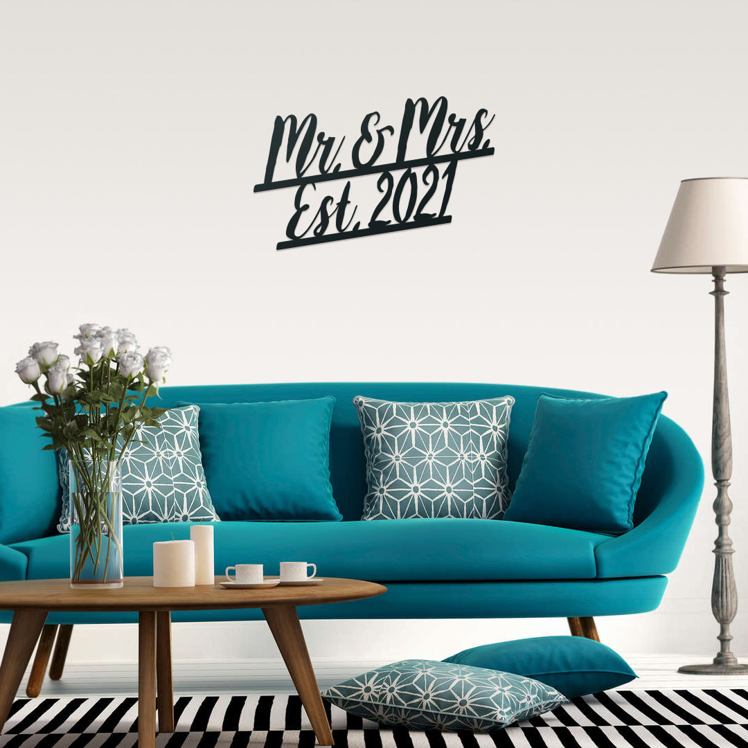 Mr and Mrs Wall Décor  - RealSteel Center