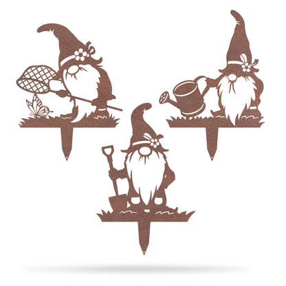 Garden Art - Gnomes Gardening Pack Assorted / Rust - RealSteel Center